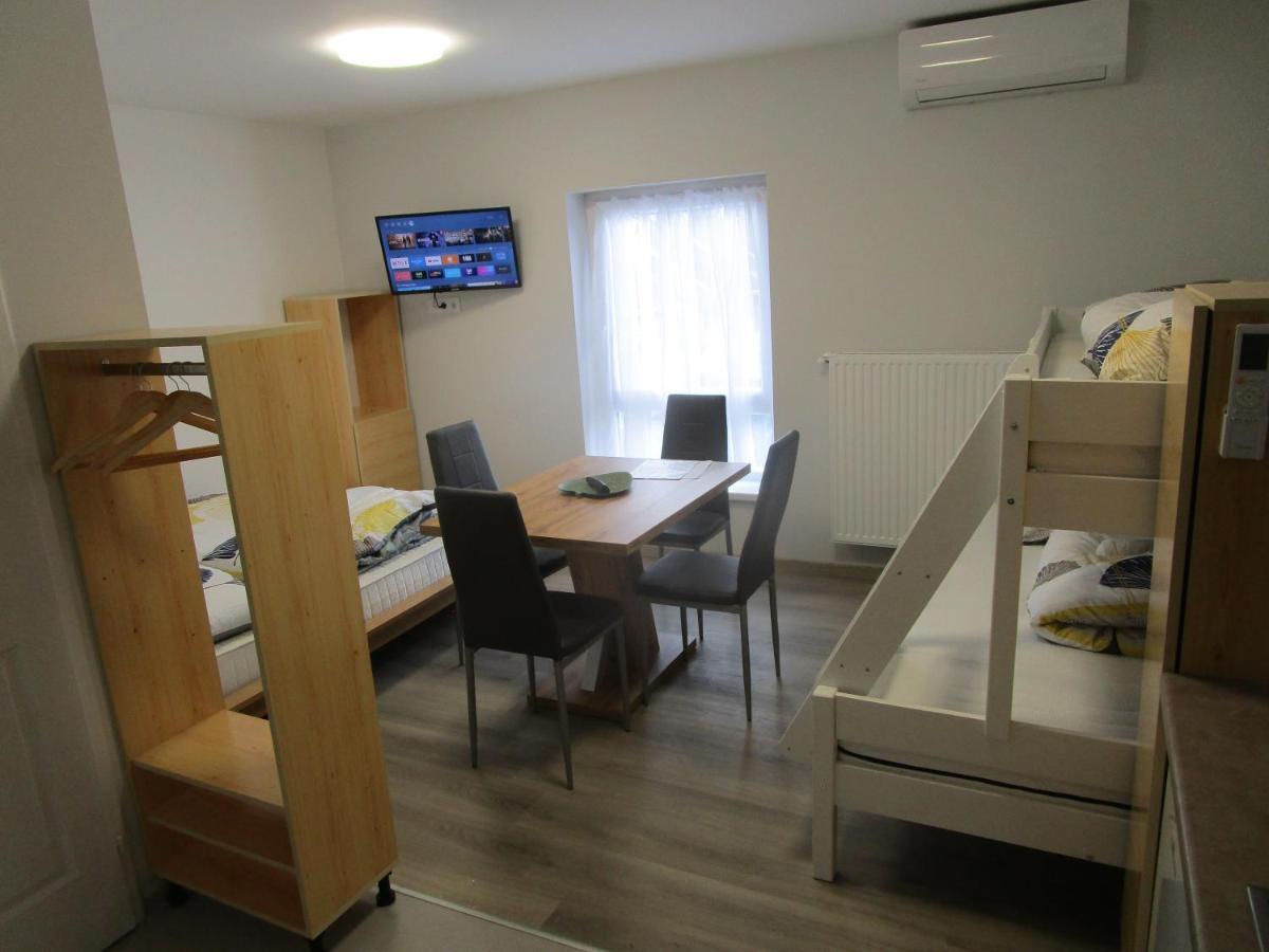 Veroland Maganszallashely Hódmezővásárhely Kültér fotó